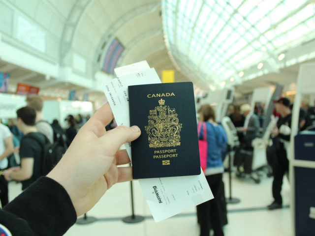 Faut-il Partir Seul ou en Famille pour Immigrer au Canada ?